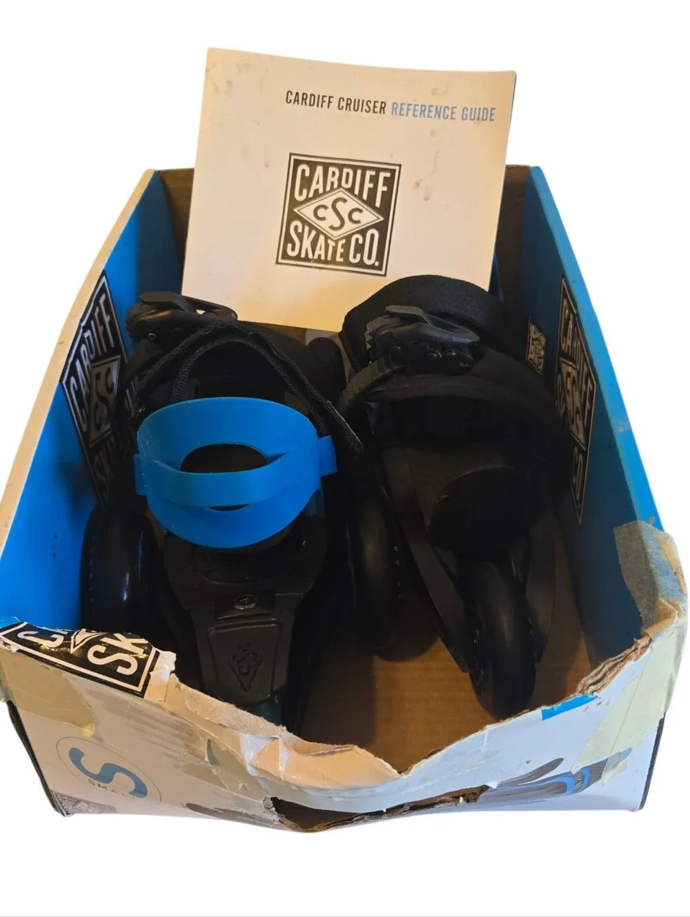 Cardiff Skate Company Cruiser Strap Step-in Skates Blue/Black, Size Adult Small
